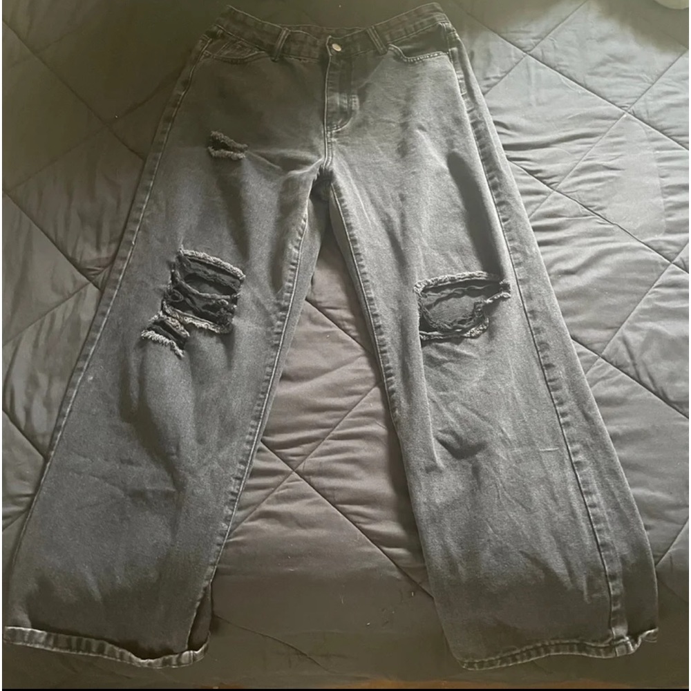 Ripped jeans
